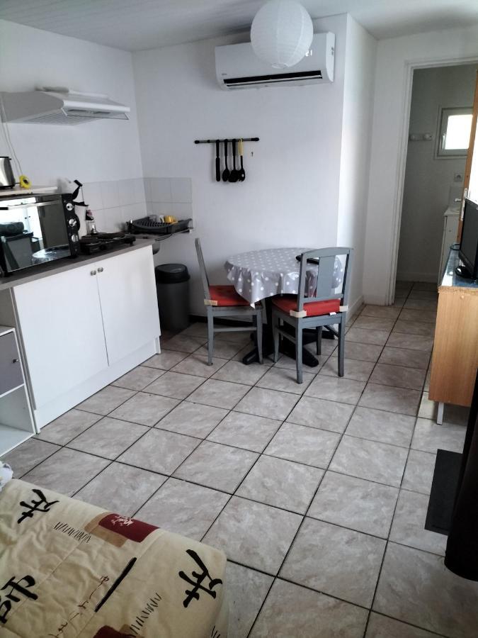 Maisonnee Avec Une Chambre Saint-Michel-en-l'Herm エクステリア 写真